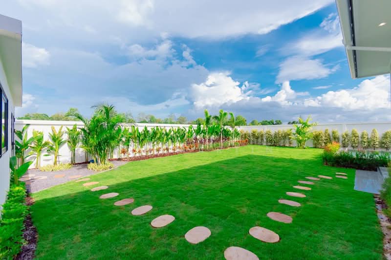 Kiri Valley, Prachuap Khiri Khan, Hua Hin, Prachuap Khiri Khan, 3 Bedrooms, 240 sqm, Villa For Sale, by Jon Martin, 500449742 - DDproperty.com