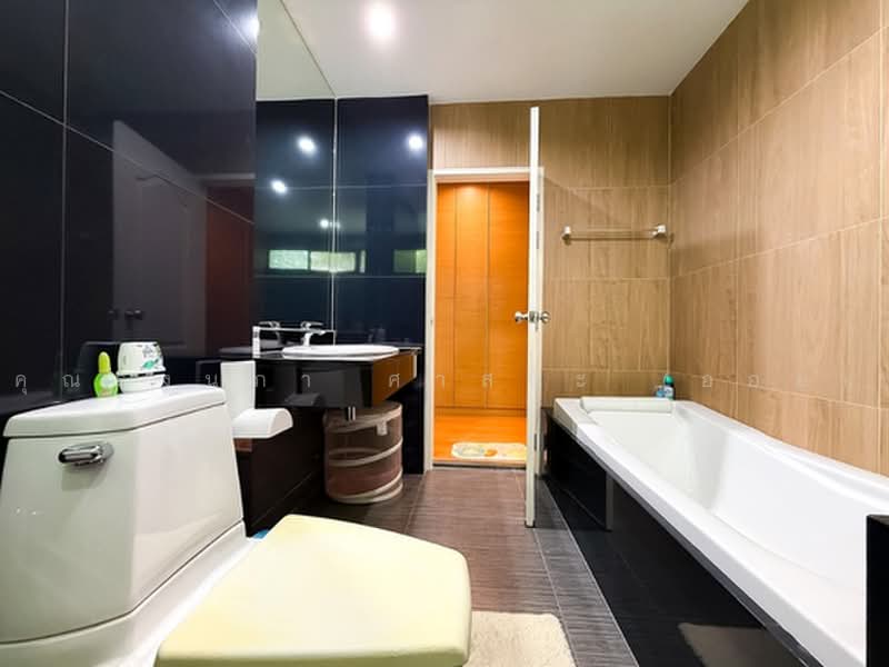 Nirvana Icon Wongwaen - Rama 9, Bangkok, Krungthep Kreetha Road, Saphan Sung, Bangkok, 4 Bedrooms, 250 sqm, Single Detached House For Sale, by คุณรุ่งนภา ศาสนะ (ออย), 500449759 - DDproperty.com