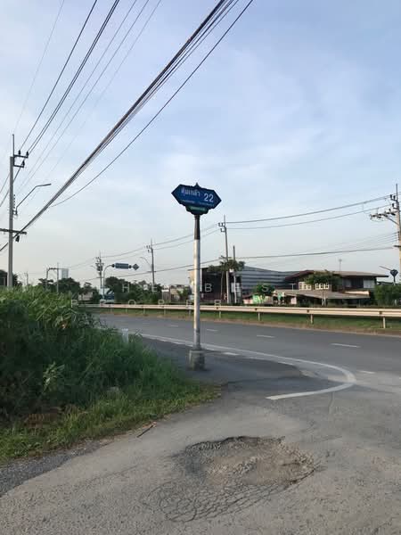 บ้านเดี่ยวลาดกระบัง กรุงเทพมหานคร, Bangkok, Lam Pla Tiew, Lat Krabang, Bangkok, 2 Bedrooms, 484 sqm, Single Detached House For Sale, by The Best Property ดา, 500449766 - DDproperty.com