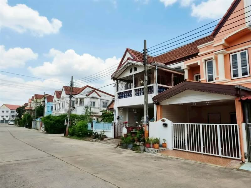 Baan Chaopraya 9 : บ้าน เจ้าพระยา 9, นนทบุรี, ถนนบางกรวย - ไทรน้อย, บางเลน, บางใหญ่, นนทบุรี, 100 ตร.ม., ทาวน์เฮ้าส์ ขาย, โดย คุณ ณัฐสิน ตรีเพ็ชร (คิริน), 500449779 - DDproperty.com