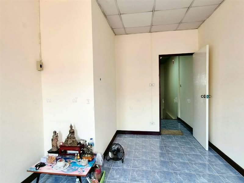 Baan Chaopraya 9, Nonthaburi, Bang Kruai - Sai Noi Road, Bang Len, Bang Yai, Nonthaburi, 3 Bedrooms, 100 sqm, Townhouse For Sale, by คุณ ณัฐสิน ตรีเพ็ชร (คิริน), 500449779 - DDproperty.com