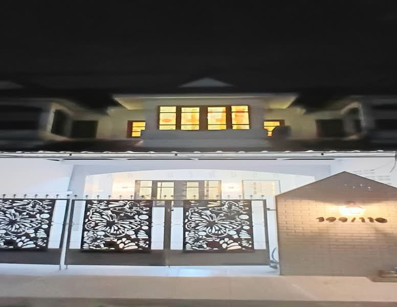 Moobaan Cho Rung Rueang 6, Nonthaburi, Bang Kruai - Sai Noi Road, Bang Rak Pattana, Bang Bua Thong, Nonthaburi, 4 Bedrooms, 143 sqm, Townhouse For Sale, by นพดล นวพันธ์พิมล, 500449807 - DDproperty.com