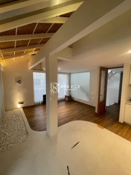 For Rent Home Office BTS Ekkamai Sukhumwit Watthana Bangkok PP-00479, Bangkok, สุขุมวิท, Khlong Tan Nua, Watthana, Bangkok, , 220 sqm, Retail Space For Rent, by Konrarat Deesawat, 500449849 - DDproperty.com
