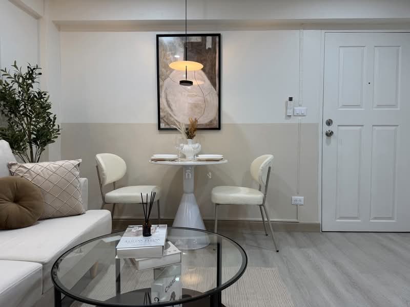 Ratchada City Condominium, Bangkok, 98 Pracha Rat Bamphen 7 Alley, Huai Khwang, Bangkok, 1 Bedroom, 32 sqm, Condo For Sale, by กิ่ง, 500449853 - DDproperty.com