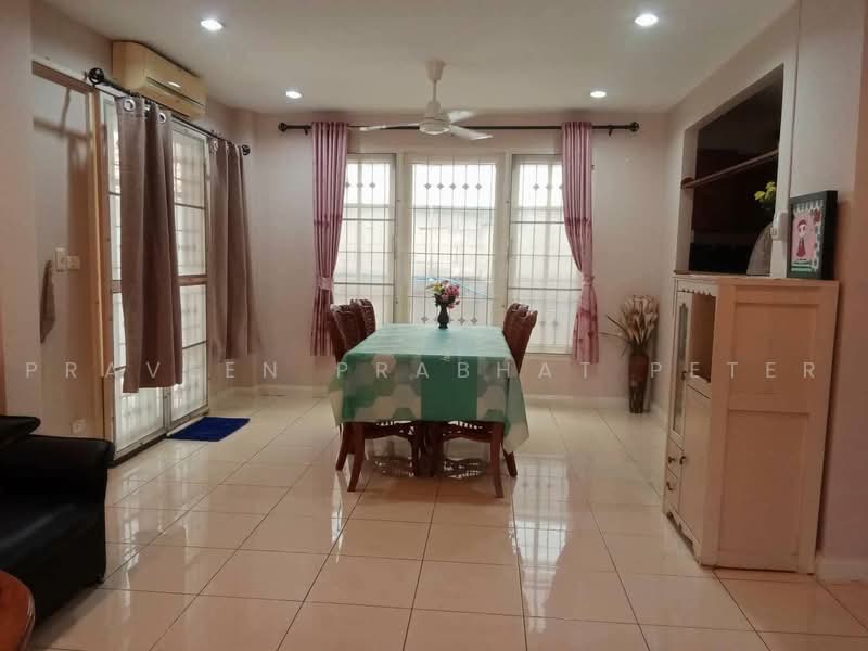 Baan Fah Rim Haad, Chon Buri (Pattaya), Pattaya City, Bang Lamung, Bang Lamung (Pattaya), Chon Buri (Pattaya), 3 Bedrooms, 280 sqm, Single Detached House For Rent, by Praveen Peter, 500449878 - DDproperty.com