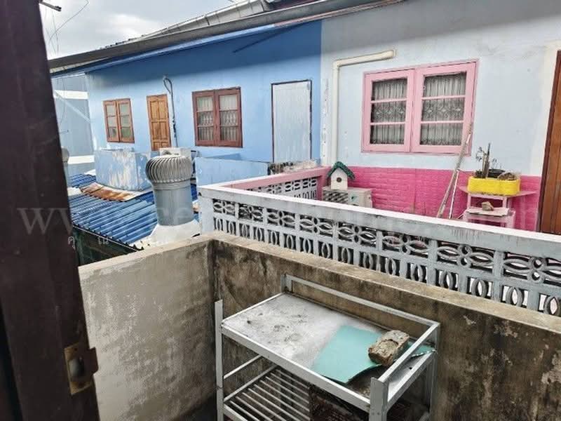 หมู่บ้าน ชาวฟ้าลำลูกกา - คลอง2, Pathum Thani, ลำลูกกาคลอง2, Khu Khot, Lam Luk Ka, Pathum Thani, 3 Bedrooms, 50 sqm, Townhouse For Sale, by คุณ พรทิพย์ ( พีท ), 500449888 - DDproperty.com