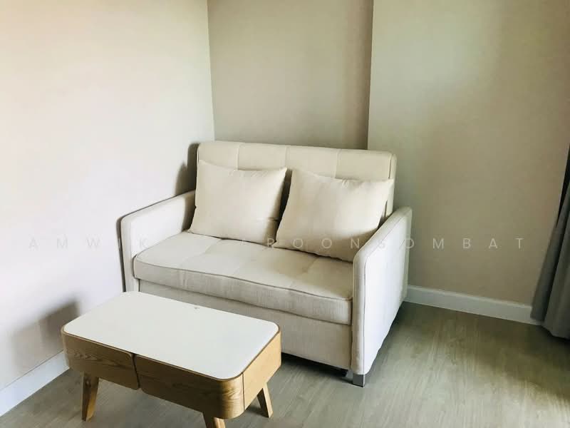 Metro Luxe Ratchada, Bangkok, 461 Ratchadaphisek Road, Din Daeng, Bangkok, 1 Bedroom, 28 sqm, Condo For Sale, by Amwika Karoonsombat, 500449931 - DDproperty.com