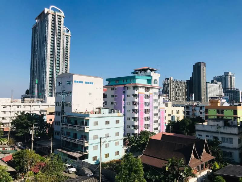 Metro Luxe Ratchada, Bangkok, 461 Ratchadaphisek Road, Din Daeng, Bangkok, 1 Bedroom, 28 sqm, Condo For Sale, by Amwika Karoonsombat, 500449931 - DDproperty.com