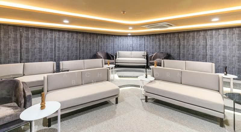 Atmoz Tropicana Bangna, Bangkok, 22 Bang Na-Trat Frontage Rd, Bang Na, Bangkok, 1 Bedroom, 35 sqm, Condo For Sale, by Patcharaporn Binsorlae, 500449991 - DDproperty.com