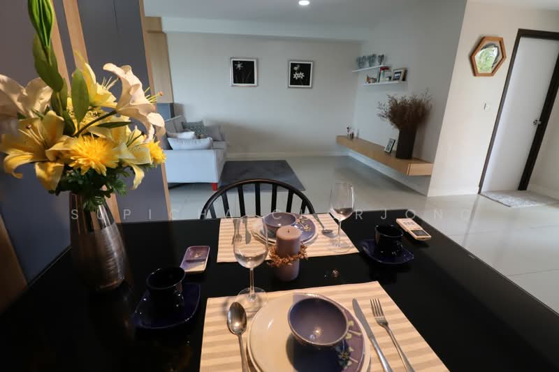 Grandview Condominium, Bangkok, ซอยลาดพร้า ถนนลาดพร้าว, Lat Yao, Chatuchak, Bangkok, 2 Bedrooms, 80 sqm, Condo For Sale, by Supicha Chorjong, 500450011 - DDproperty.com