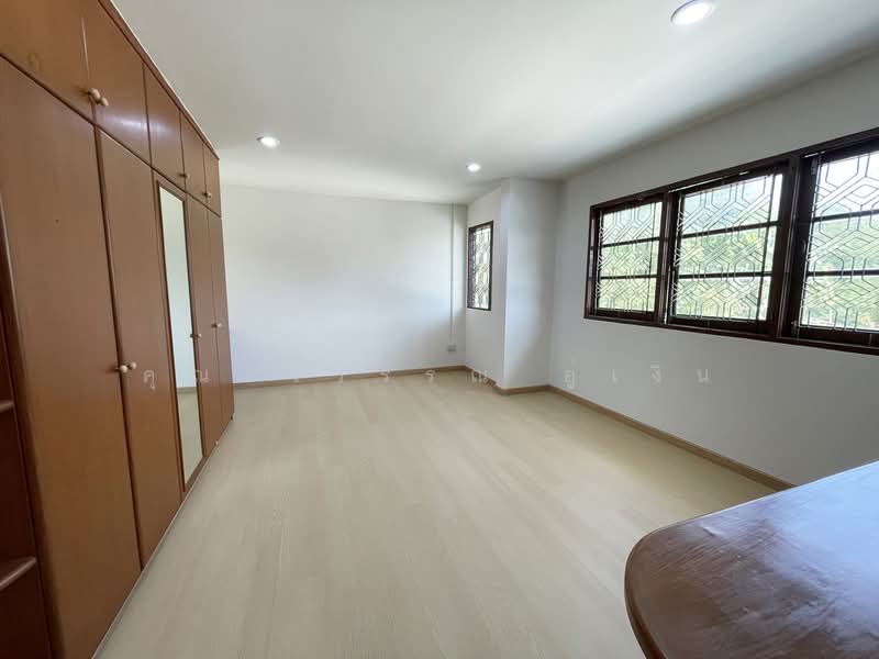 Chuan Chuen Bang Khen, Bangkok, Thung Song Hong, Lak Si, Bangkok, 6 Bedrooms, 255 sqm, Single Detached House For Rent, by คุณรวีวรรณ อู่เงิน, 500450039 - DDproperty.com