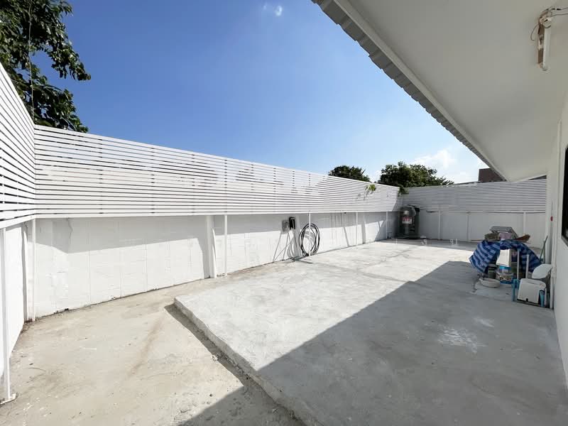 Chuan Chuen Bang Khen, Bangkok, Thung Song Hong, Lak Si, Bangkok, 6 Bedrooms, 255 sqm, Single Detached House For Rent, by คุณรวีวรรณ อู่เงิน, 500450039 - DDproperty.com