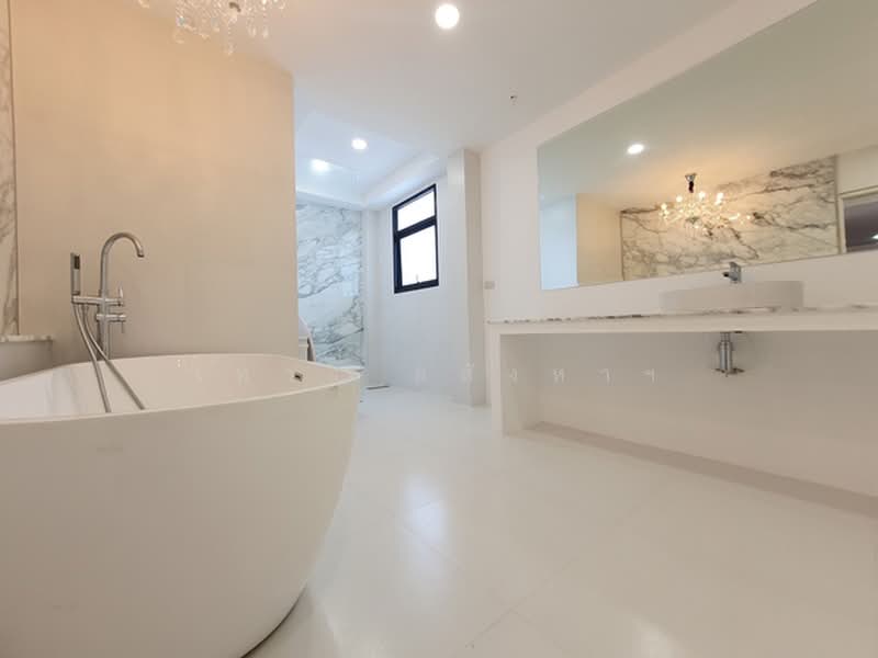 Fantasia Villa 3, Samut Prakan, Soi Santikham 14, Samrong Nua, Muang Samut Prakarn, Samut Prakan, 4 Bedrooms, 300 sqm, Single Detached House For Rent, by เทวา อสังหาฯ, 500450055 - DDproperty.com