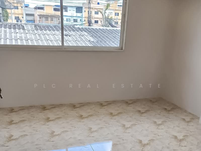 Townhouse for Sale Noen Plub Wan East Pattaya 2 Bedroom, Chon Buri (Pattaya), Bang Lamung, Bang Lamung (Pattaya), Chon Buri (Pattaya), 2 Bedrooms, 60 sqm, Townhouse For Sale, by PLC real estate, 500450073 - DDproperty.com