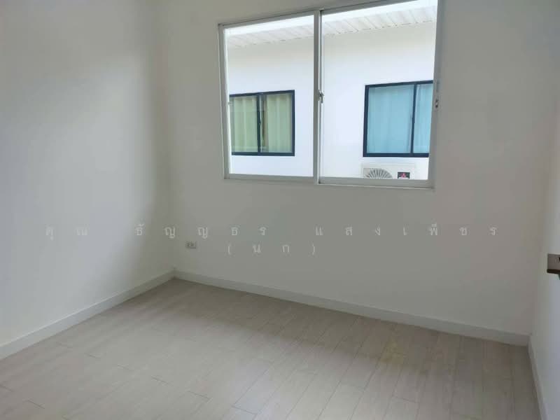 โมดิ วิลล่า รังสิต (Modi Villa Rangsit), ปทุมธานี, ถนนรังสิต-ปทุมธานี, สวนพริกไทย, เมืองปทุมธานี, ปทุมธานี, 110 ตร.ม., ทาวน์เฮ้าส์ ขาย, โดย คุณ ธัญญธร แสงเพ็ชร (นก), 500450148 - DDproperty.com