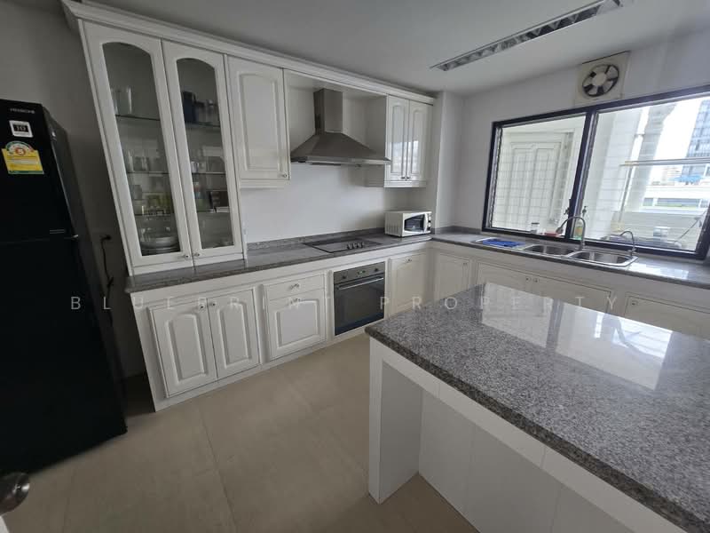 Grand Ville House 2, Bangkok, Soi Sukhumvit 19, Khlongtoei Nua, Watthana, Bangkok, 3 Bedrooms, 253 sqm, Condo For Rent, by Blueprint Property, 500450196 - DDproperty.com