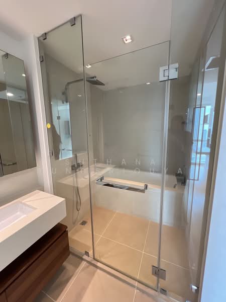 The River by Raimon Land, Bangkok, Soi Charoen Nakorn 13, Charoen Nakorn Road, Khlong Ton Sai, Khlong San, Bangkok, 2 Bedrooms, 130 sqm, Condo For Rent, by Suthana Tungsriouya, 500450245 - DDproperty.com