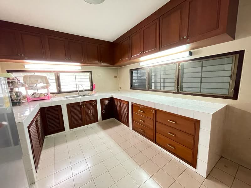 บ้านเดี่ยวยานนาวา กรุงเทพมหานคร, Bangkok, Chong Nonsi, Yan Nawa, Bangkok, 4 Bedrooms, 150 sqm, Single Detached House For Sale, by The Best Property กุ้งแก้ว, 500450247 - DDproperty.com