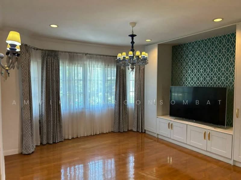 Fantasia Villa 3, Samut Prakan, Soi Santikham 14, Samrong Nua, Muang Samut Prakarn, Samut Prakan, 3 Bedrooms, 400 sqm, Single Detached House For Sale, by Amwika Karoonsombat, 500450276 - DDproperty.com