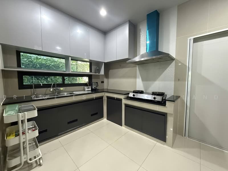 Setthasiri-Krungthep Kreetha 2, Bangkok, Krungthep Kreetha Road, Hua Mak, Bang Kapi, Bangkok, 4 Bedrooms, 250 sqm, Single Detached House For Rent, by Bridge Estate Thailand, 500450299 - DDproperty.com