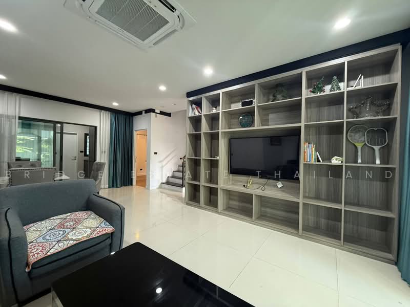 Setthasiri-Krungthep Kreetha 2, Bangkok, Krungthep Kreetha Road, Hua Mak, Bang Kapi, Bangkok, 4 Bedrooms, 250 sqm, Single Detached House For Rent, by Bridge Estate Thailand, 500450299 - DDproperty.com