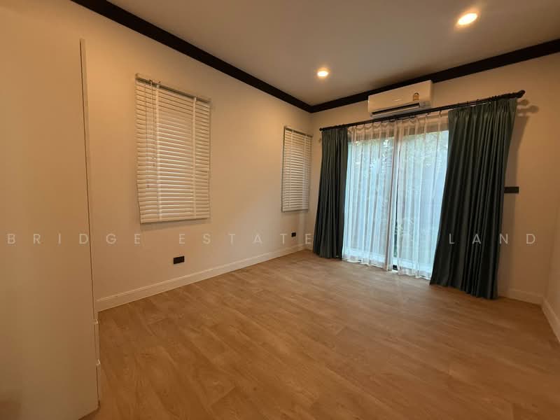 Setthasiri-Krungthep Kreetha 2, Bangkok, Krungthep Kreetha Road, Hua Mak, Bang Kapi, Bangkok, 4 Bedrooms, 250 sqm, Single Detached House For Rent, by Bridge Estate Thailand, 500450299 - DDproperty.com