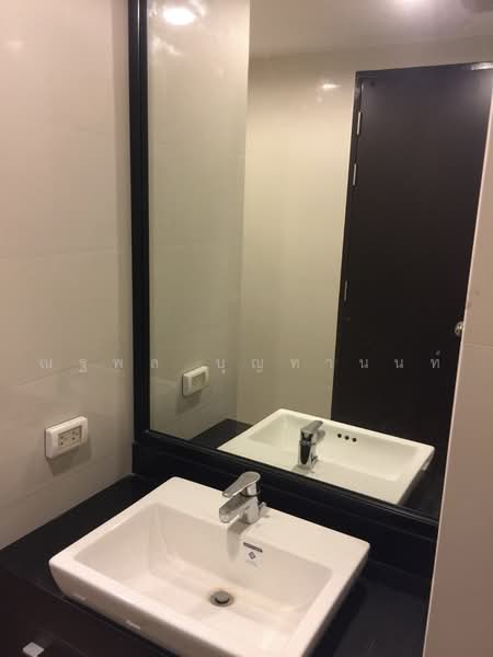 Abstracts Phahonyothin Park, Bangkok, 1076 Phahonyothin Road, Jom Phon, Chatuchak, Bangkok, 1 Bedroom, 38 sqm, Condo For Sale, by ณฐพล บุญทานนท์, 500450361 - DDproperty.com