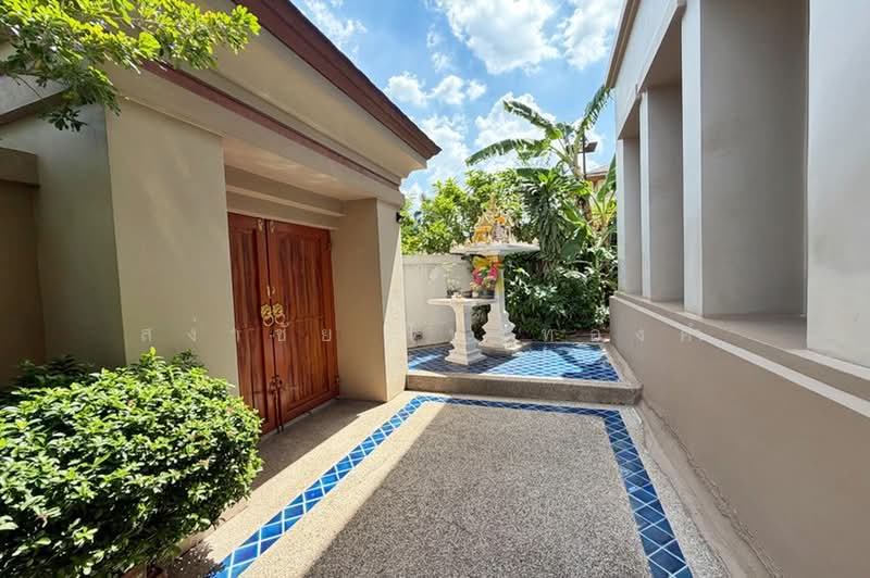 Siritavara Ekkamai-Ramintra, Bangkok, 259 Praditmanutham Rd., Lat Phrao, Bangkok, 5 Bedrooms, 395 sqm, Single Detached House For Sale, by สง่าชัย ไทรทองคำ, 500450386 - DDproperty.com