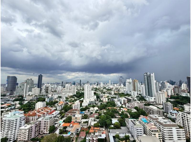 Royce Private Residences, Bangkok, 61 Soi Sukhumvit 31, Khlongtoei Nua, Watthana, Bangkok, 2 Bedrooms, 112 sqm, Condo For Rent, by Oraon Suwanmongko, 500450443 - DDproperty.com