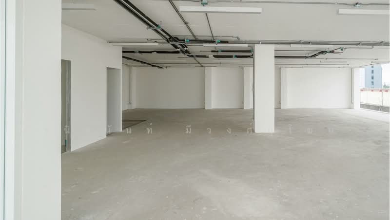 Standalone Building 1,500 sqm Rama 9 near Motorway, Bangkok, พระราม 9, Suan Luang, Bangkok, , 1,500 sqm, Shophouse For Rent, by Chanitnun Mewongukote, 500450470 - DDproperty.com