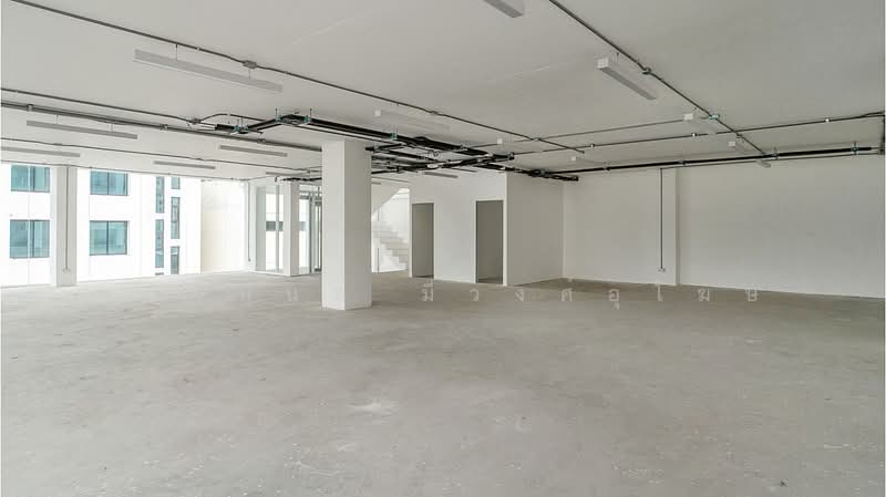 Standalone Building 1,500 sqm Rama 9 near Motorway, Bangkok, พระราม 9, Suan Luang, Bangkok, , 1,500 sqm, Shophouse For Rent, by Chanitnun Mewongukote, 500450470 - DDproperty.com