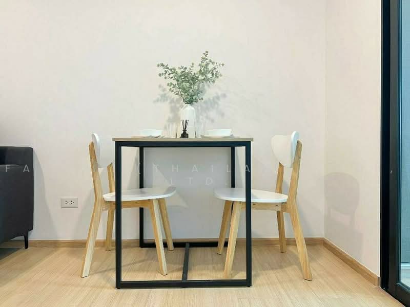 Chewathai Hallmark Ladprao - Chokchai 4 (Phase 2), Bangkok, Sangkhom Songkhro Road, Saphan Song, Wang Thonglang, Bangkok, 1 Bedroom, 32 sqm, Condo For Sale, by Fazwaz (Thailand) Co., Ltd., 500450502 - DDproperty.com