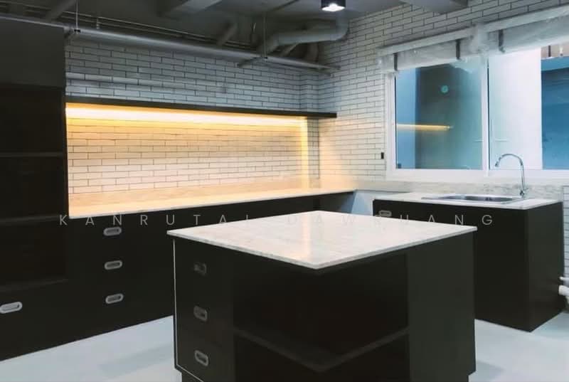 Home Office Sukhumvit 101/1, Bangkok, Bang Chak, Phra Khanong, Bangkok, 3 Bedrooms, 585 sqm, Townhouse For Sale, by Kanrutai Dawruang, 500450521 - DDproperty.com