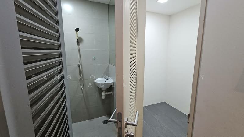 The Met Sathorn, Bangkok, 123 South Sathorn Road, Thung Maha Mek, Sathon, Bangkok, 3 Bedrooms, 250 sqm, Condo For Rent, by BANGKOK PROPERTY AGENTS, 500450548 - DDproperty.com