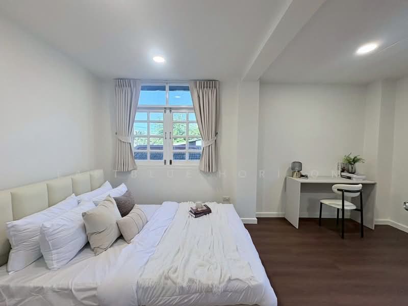 Townhouse Area Ratchada, กรุงเทพ, ห้วยขวาง, กรุงเทพ, 400 ตร.ม., ทาวน์เฮ้าส์ ให้เช่า, โดย Eastblue Horizon, 500450560 - DDproperty.com