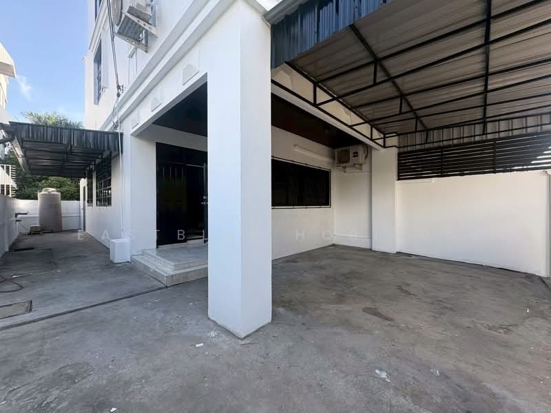 Townhouse Area Ratchada, กรุงเทพ, ห้วยขวาง, กรุงเทพ, 400 ตร.ม., ทาวน์เฮ้าส์ ให้เช่า, โดย Eastblue Horizon, 500450560 - DDproperty.com