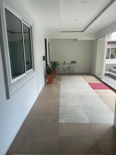 Regent on the Park 1, Bangkok, Soi Sukhumvit 26, Khong Tan, Khlong Toei, Bangkok, 1 Bedroom, 42 sqm, Condo For Sale, by Fazwaz (Thailand) Co., Ltd., 500450563 - DDproperty.com