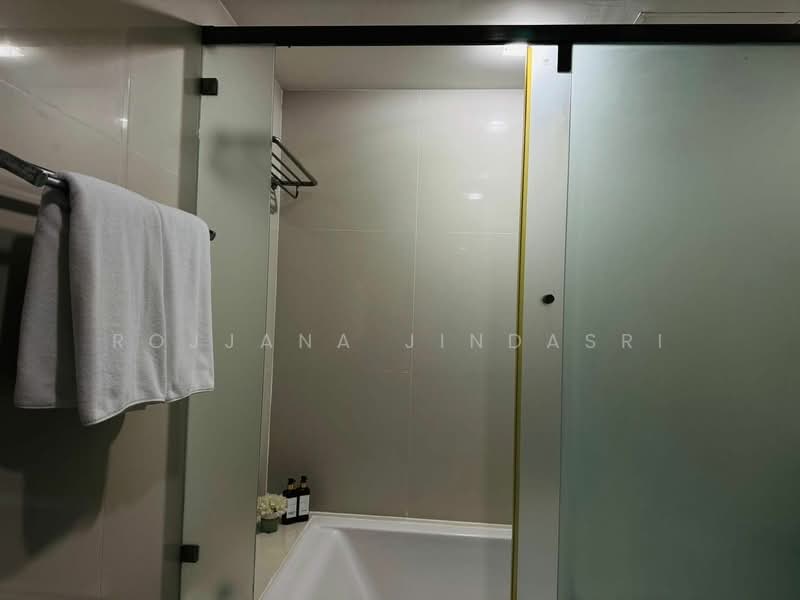 Charan Tower Residences by Aspira, Bangkok, 19 Soi Sukhumvit 43, Khlong Tan Nua, Watthana, Bangkok, 1 Bedroom, 70 sqm, Apartment For Rent, by Rojjana Jindasri, 500450590 - DDproperty.com