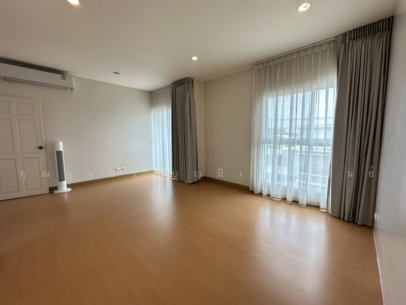 The Estate Srinakarin 1, Bangkok, Soi On Nut 46, Suan Luang, Bangkok, 4 Bedrooms, 186 sqm, Townhouse For Sale, by คุณบุษบง บุญมีเจริญพันธ์, 500450605 - DDproperty.com