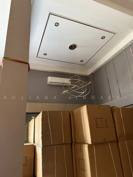 ทาวน์เฮ้าส์ 4-ห้องนอน, กรุงเทพ, บางขุนเทียน, จอมทอง, กรุงเทพ, 160 ตร.ม., ทาวน์เฮ้าส์ ให้เช่า, โดย Rojjana Jindasri, 500450608 - DDproperty.com