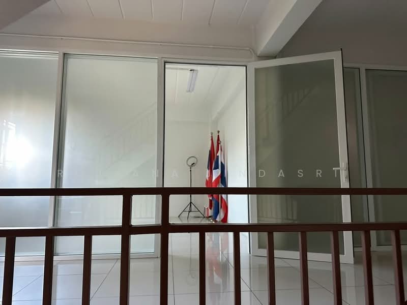 4-BR Townhouse, Bangkok, Bangkhuntien, Chom Thong, Bangkok, 4 Bedrooms, 160 sqm, Townhouse For Rent, by Rojjana Jindasri, 500450608 - DDproperty.com