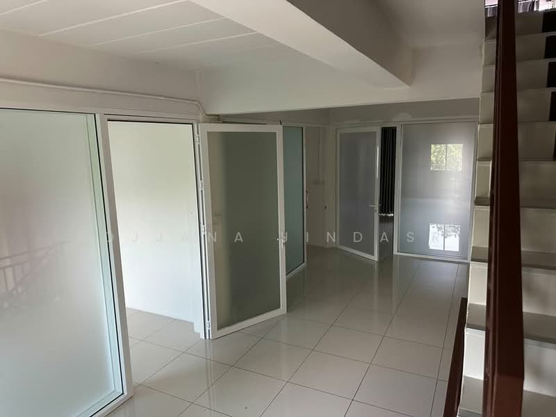 4-BR Townhouse, Bangkok, Bangkhuntien, Chom Thong, Bangkok, 4 Bedrooms, 160 sqm, Townhouse For Rent, by Rojjana Jindasri, 500450608 - DDproperty.com