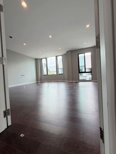 Grand Bangkok Boulevard Ratchaphruek – Phrannok, Bangkok, Bang Chuek Nang, Taling Chan, Bangkok, 6 Bedrooms, 825 sqm, Single Detached House For Sale, by Areeya Kingwichit, 500450622 - DDproperty.com
