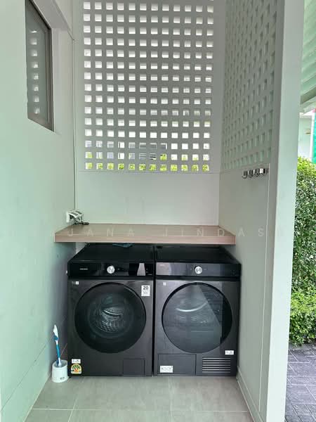 Perfect Masterpiece Sukhumvit 77, Samut Prakan, Soi Mu Ban Perfect Place Sukhumvit 77, Rachathewa, Bang Plee, Samut Prakan, 4 Bedrooms, 315 sqm, Single Detached House For Rent, by Rojjana Jindasri, 500450629 - DDproperty.com