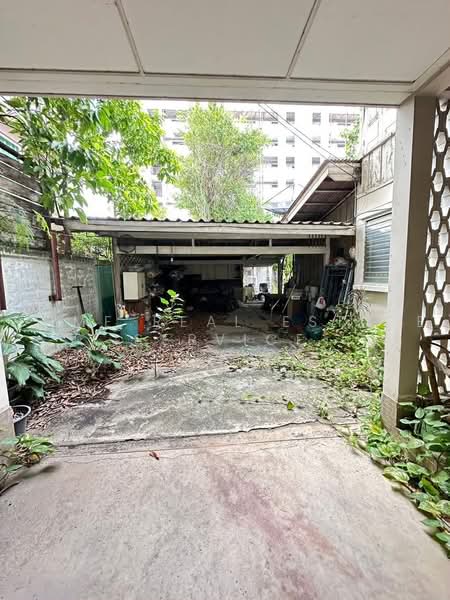 ที่ดินเปล่า บีทีเอส สนามเป้า, กรุงเทพ, พญาไท, กรุงเทพ, 1,225 ตร.ม., ที่ดิน ขาย, โดย HOME Real Estate Service, 500450630 - DDproperty.com