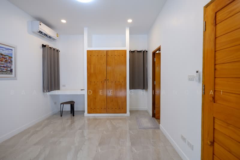 Luxury Pool Villa for Rent near 89 Plaza, Chiang Mai Rental Price: 52,000 THB / month No.15P013, Chiang Mai, Nong Hoi, Muang Chiang Mai, Chiang Mai, 4 Bedrooms, 210 sqm, Single Detached House For Rent, by Baandeedee Chiangmai, 500450663 - DDproperty.com