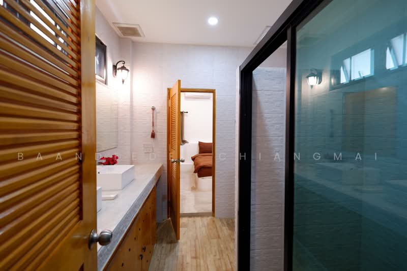 Luxury Pool Villa for Rent near 89 Plaza, Chiang Mai Rental Price: 52,000 THB / month No.15P013, Chiang Mai, Nong Hoi, Muang Chiang Mai, Chiang Mai, 4 Bedrooms, 210 sqm, Single Detached House For Rent, by Baandeedee Chiangmai, 500450663 - DDproperty.com