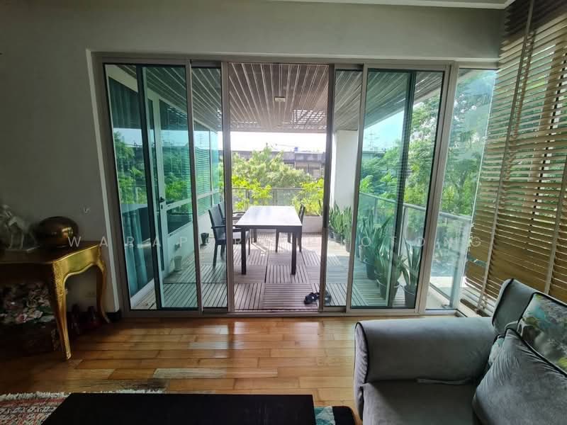 The Lofts Yennakart, Bangkok, 366 ์Soi Nang Linchi Yenakat Road, Chong Nonsi, Yan Nawa, Bangkok, 3 Bedrooms, 180 sqm, Condo For Sale, by Waraporn Photong, 500450719 - DDproperty.com