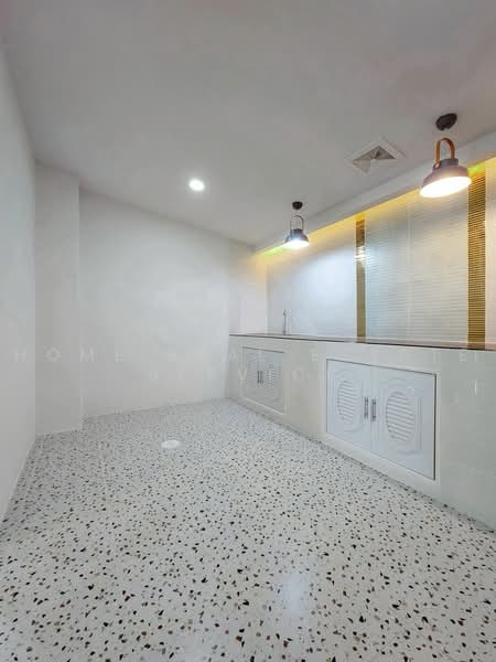 หมู่บ้านนันทิชา 4, นนทบุรี, ไทรน้อย, นนทบุรี, 120 ตร.ม., ทาวน์เฮ้าส์ ขาย, โดย HOME Real Estate Service, 500450747 - DDproperty.com