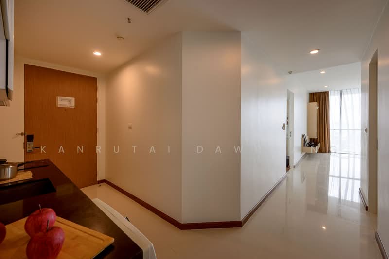UP Ekamai, Bangkok, Soi Sukhumvit 63, Khlong Tan Nua, Watthana, Bangkok, 1 Bedroom, 31 sqm, Condo For Sale, by Kanrutai Dawruang, 500450752 - DDproperty.com